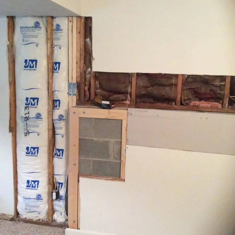 Wall insulation replacement during Structural Drying in Gardena